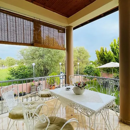 Almonds Villa *